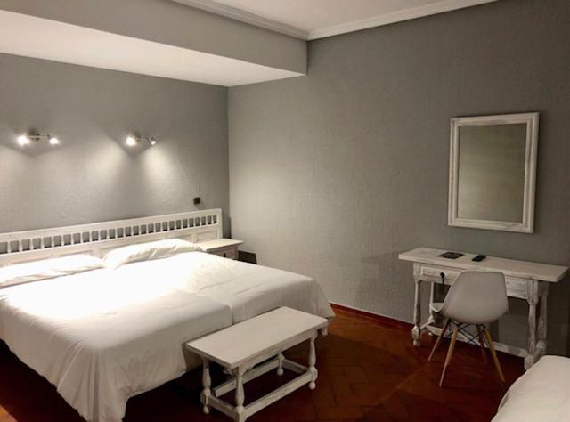 Double or Twin Room,1770949542:JPEG